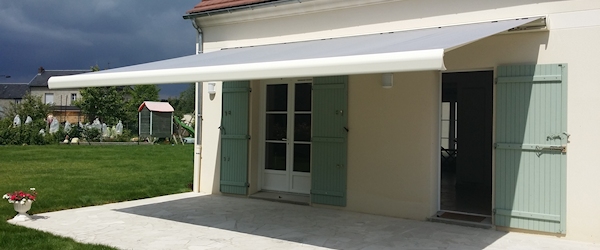 Store extérieur Coffre