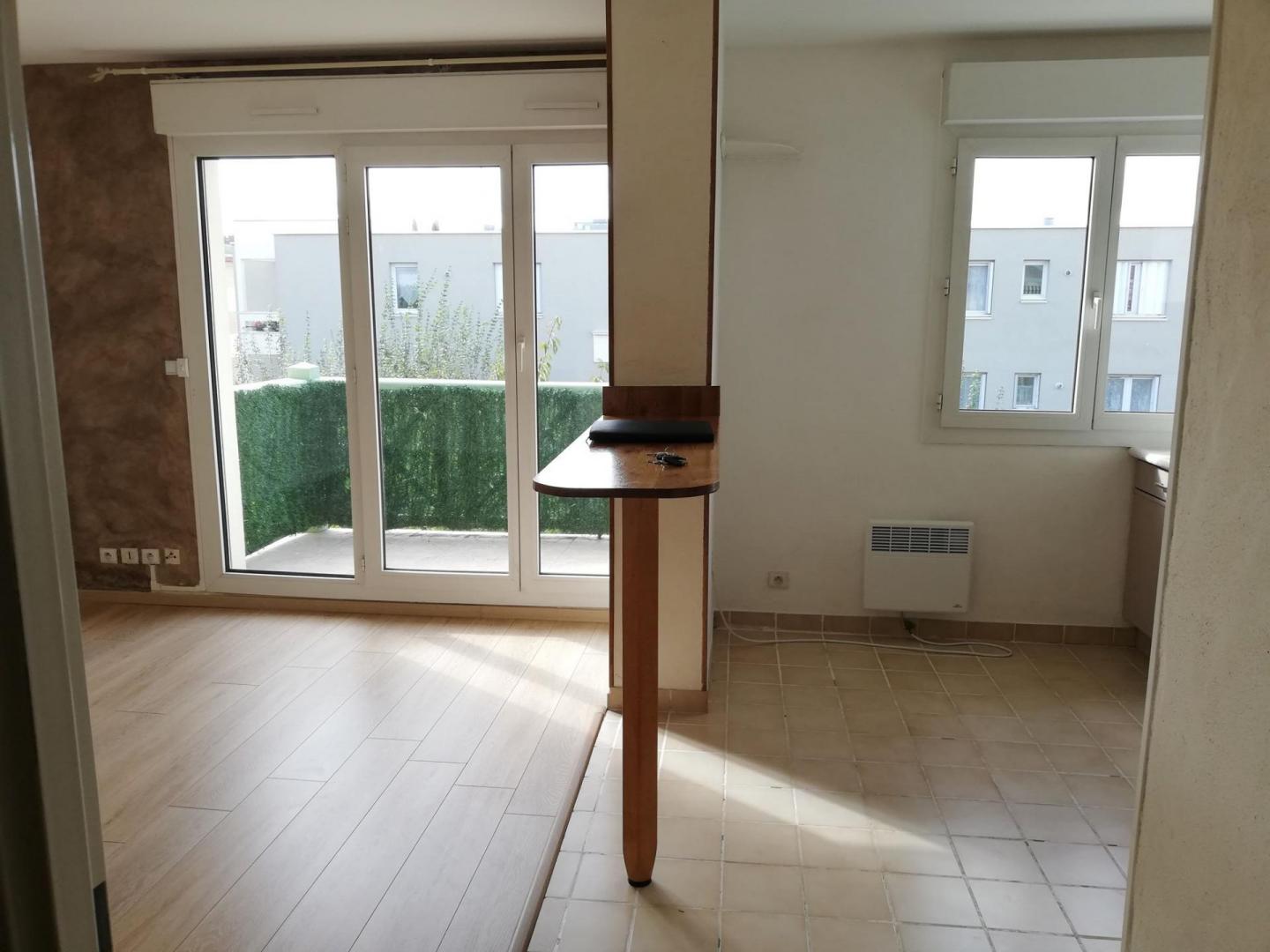 Appartement 1 pièce 30 m² · à Domont · 30 m² · 743 €/mois